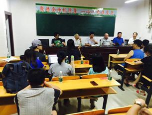 湖南省岳阳市华容县东山镇邓家小学图书角